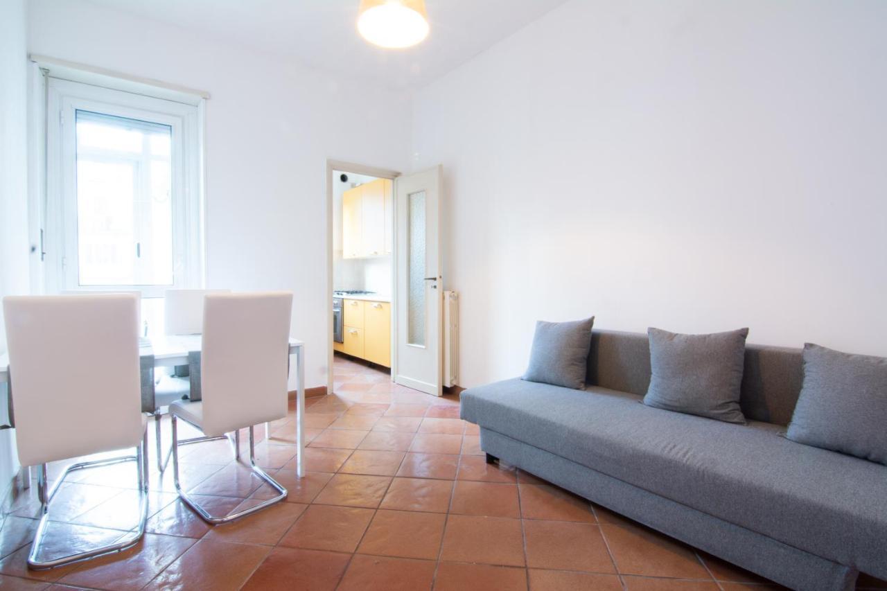Guest House Torino Porta Nuova Turim Exterior foto
